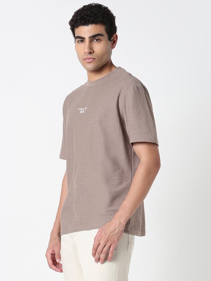 Solid Men Round Neck T-Shirt image number 3