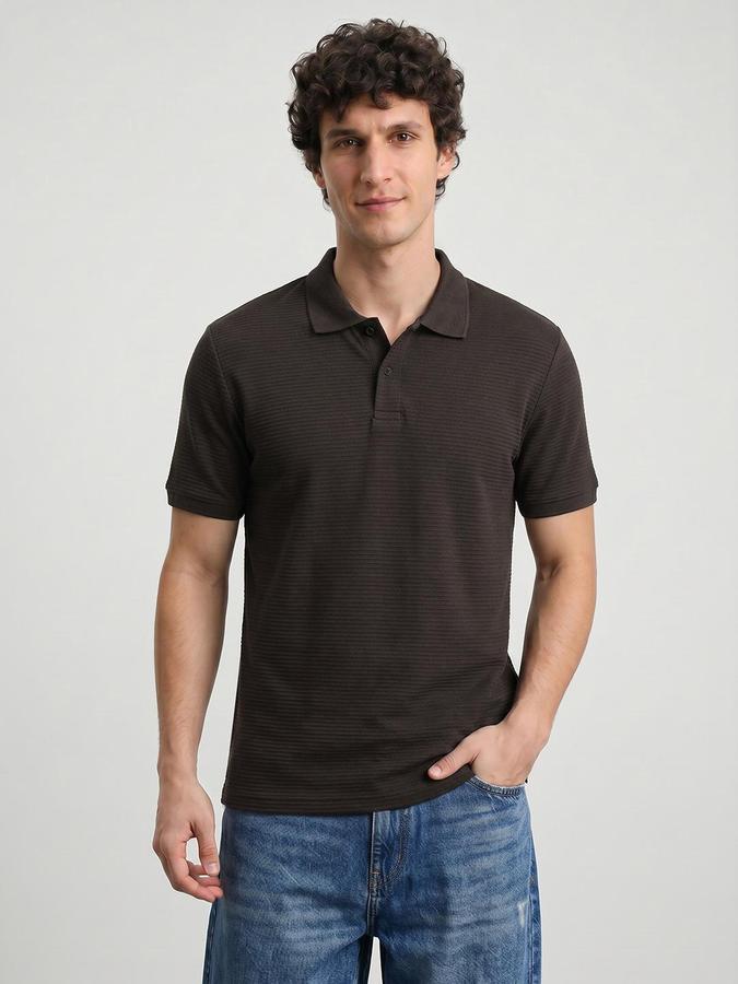 R&B Brown Men Textured Short Sleeves Tshirt
