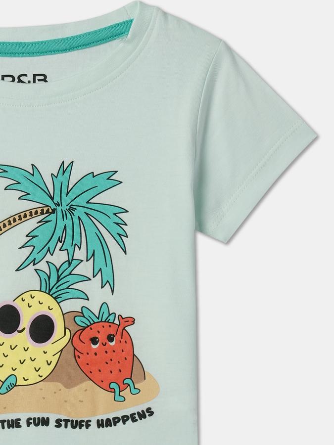 Girls Graphic Print Regular Fit Round-Neck T-Shirt image number 2