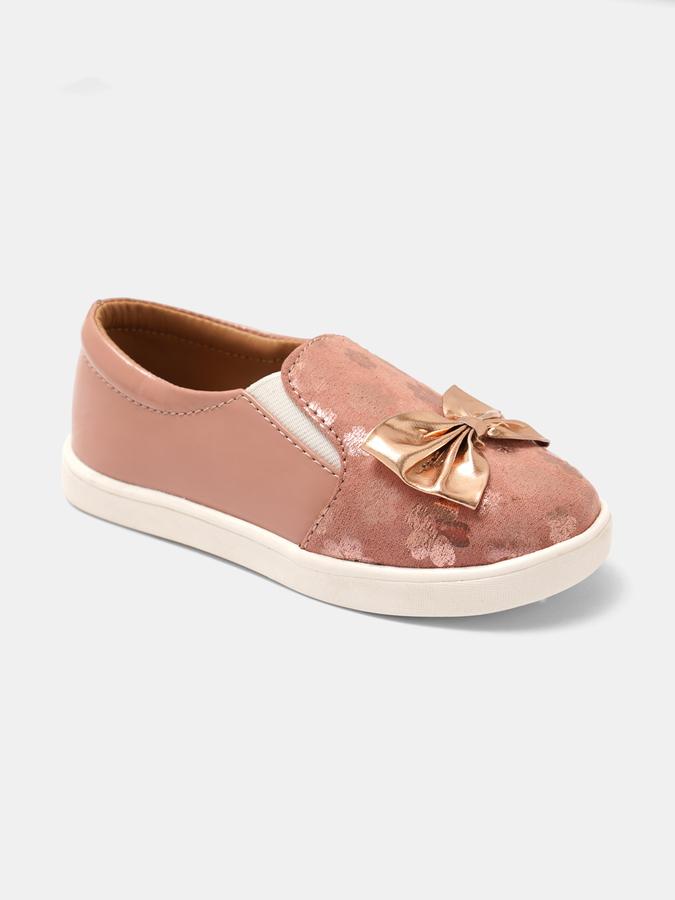 R&B Girl's Casual Shoes image number 2