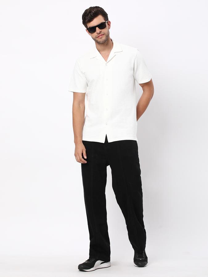 Men Regular Fit Shirt with Cuban Collar image number 1