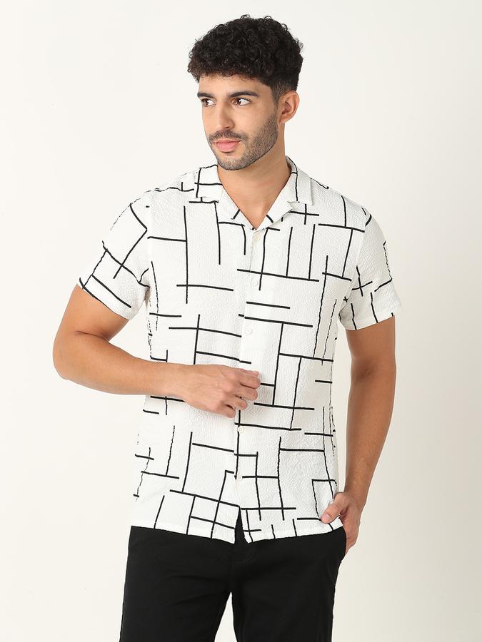 Men Relaxed Fit Spread-Collar Shirt image number 0