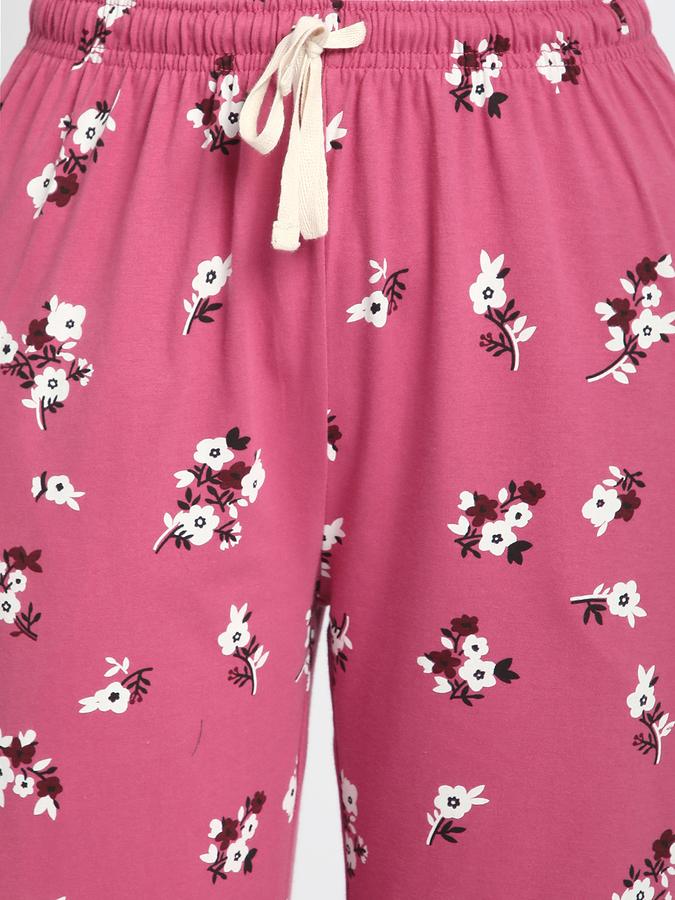 Women Cotton Relaxed Fit Drawstring Printed Capri Pants