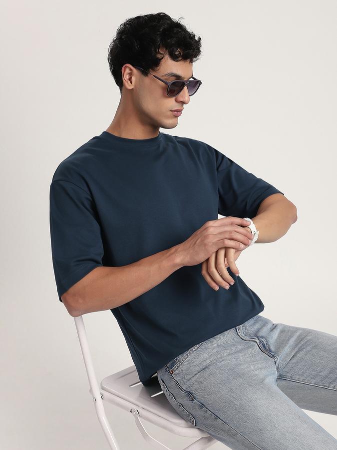 Men Cotton Blend Relaxed Fit Crew Neck Solid T-shirt