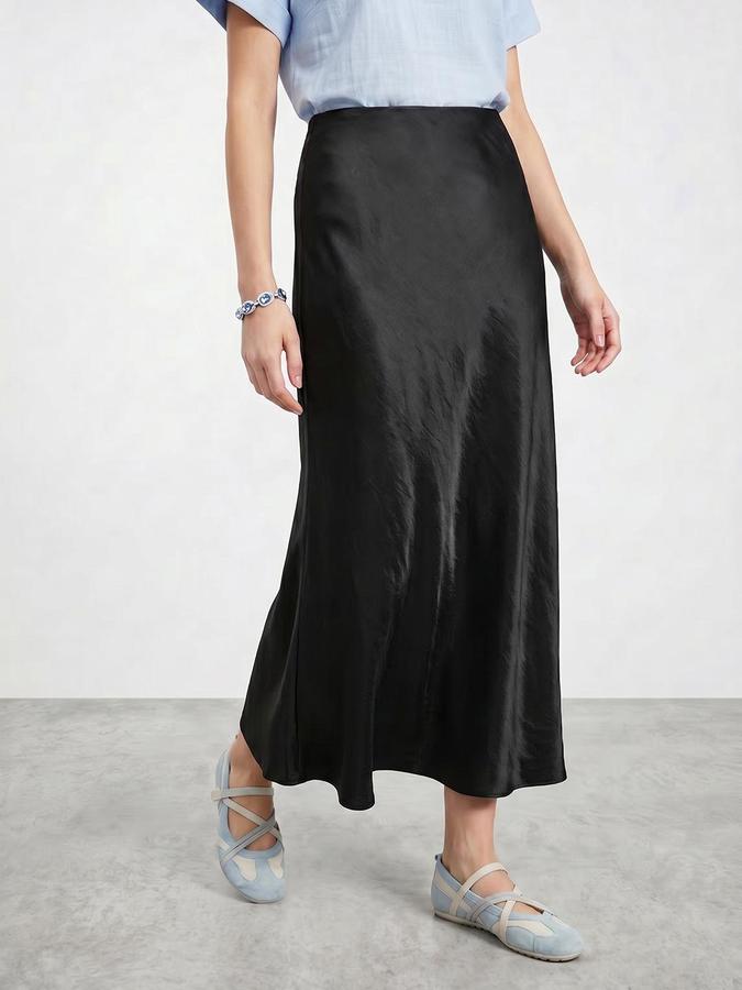 R&B Women's Black Solid Mid Rise A-Line Maxi Skirt