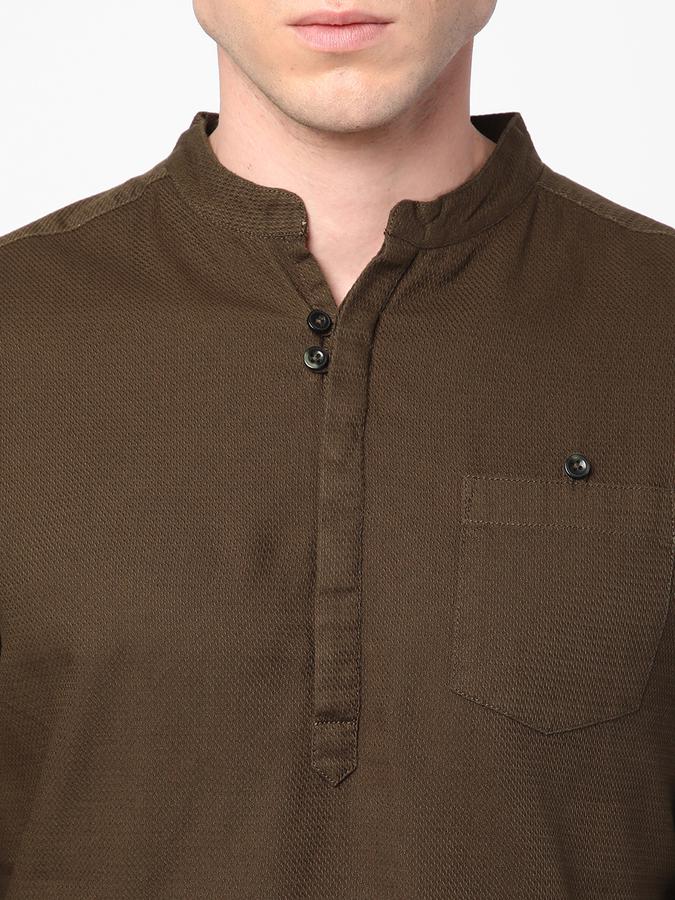 R&B Men Olive Shirts image number 3