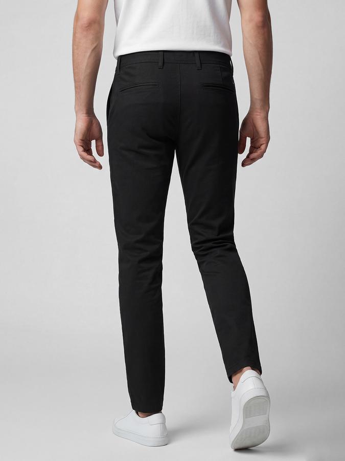 R&B Black Solid Men Mid-Rise Slim Fit Trouser