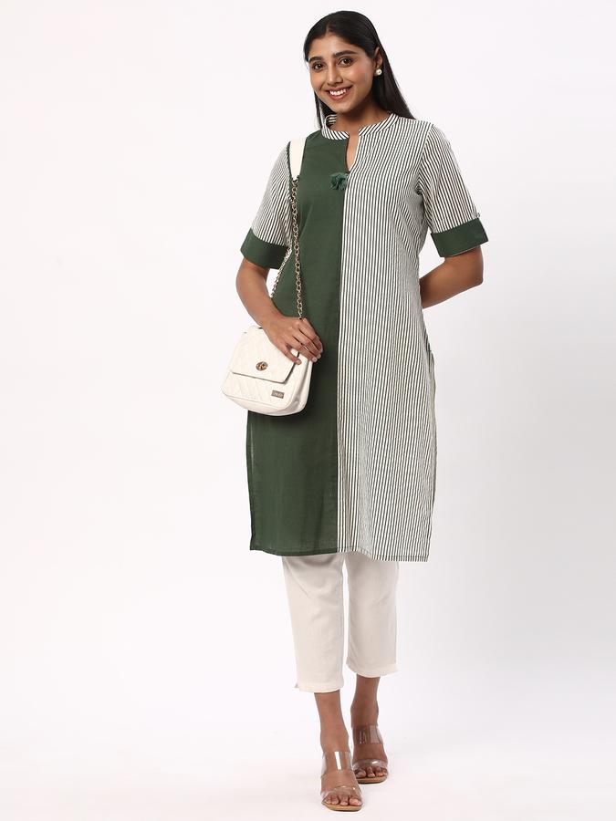 Women Cotton Flax Straight Fit Mandarin Collar Stripes Kurta