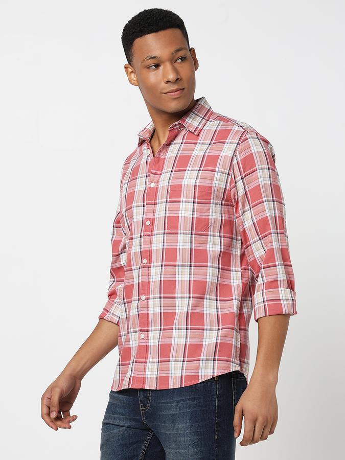 Men Shirt with Spread Collar  image number 2