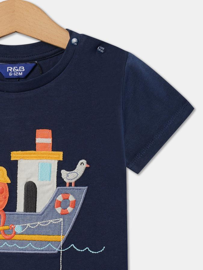 Boys Relaxed Fit Round-Neck T-Shirt image number 2