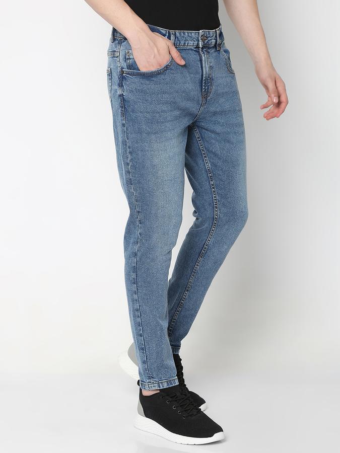 Men Light Wash Slim Jeans image number 2