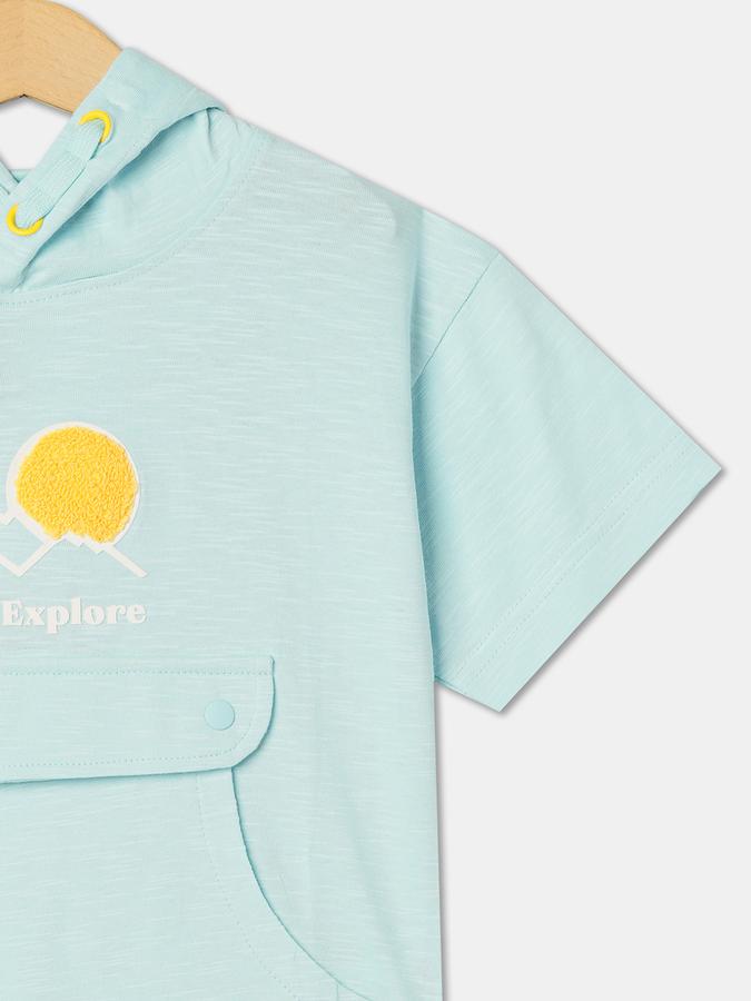 Boys Embroidered Regular Fit Hooded T-shirt image number 2