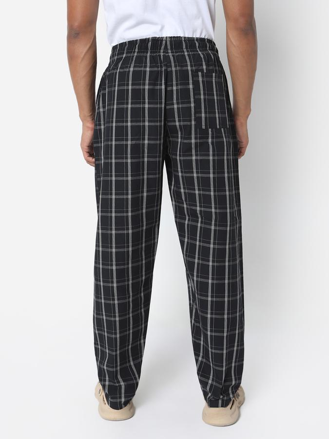 Men Cotton Relaxed Fit Drawstring Waist Checks Trousers