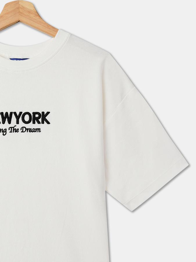 Boys Relaxed Fit Round-Neck T-Shirt image number 2