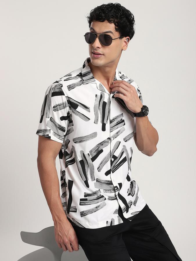 Men Cotton Relaxed Fit Camp Collar Graphic Shirt