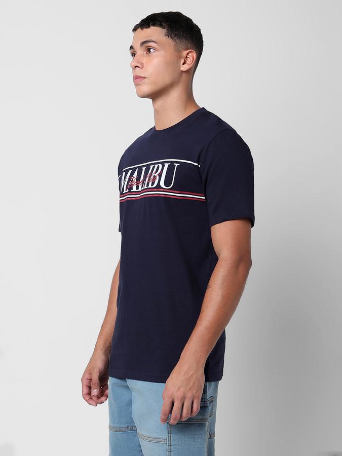 Typographic Print Round Neck T-Shirt image number 1