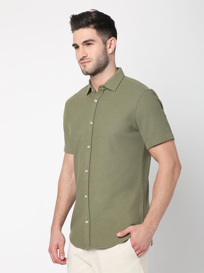 Men Regular Fit Shirt with Spread Collar data-index=