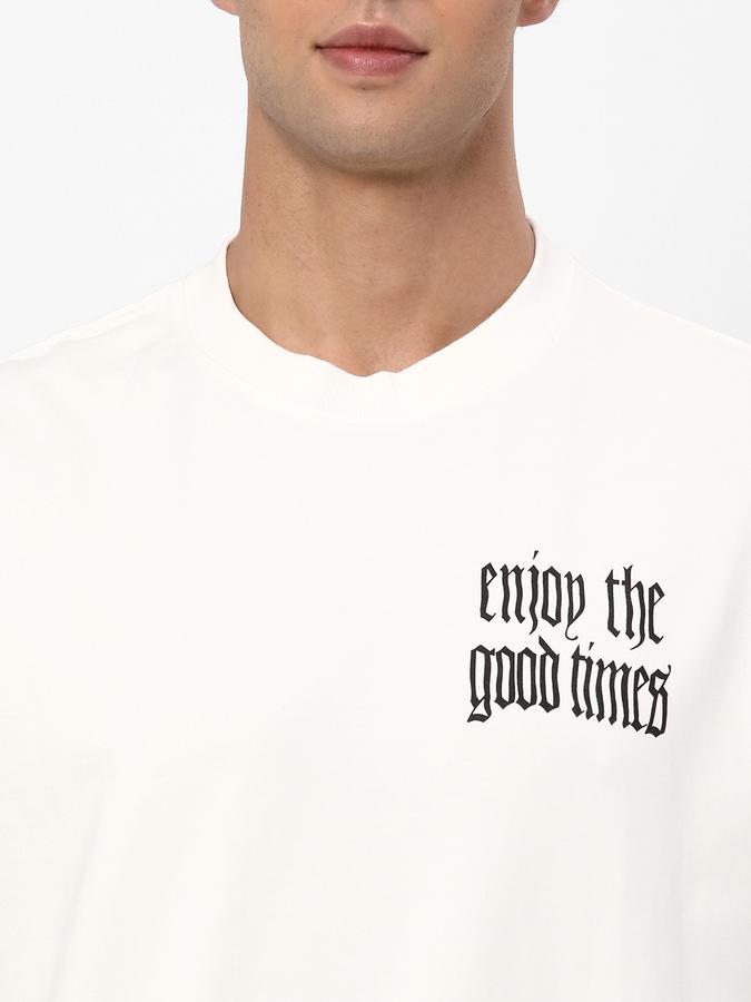 Men Typographic Print Crew-Neck Sweatshirt image number 3