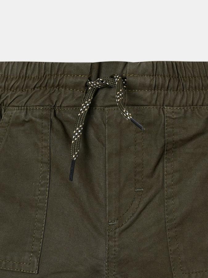 R&B Boys Olive Shorts & 3/4Ths image number 3