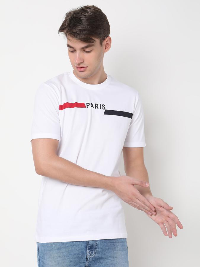 Men Typographic Print Regular Fit Crew-Neck T-Shirt image number 0