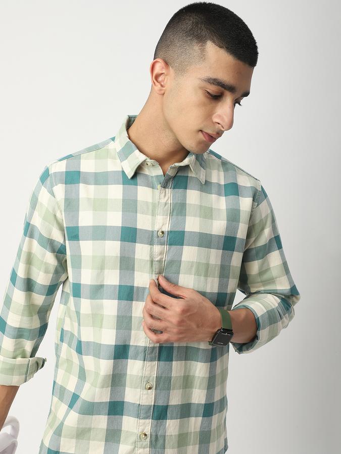 Men Checkered Casual Shirt data-index=