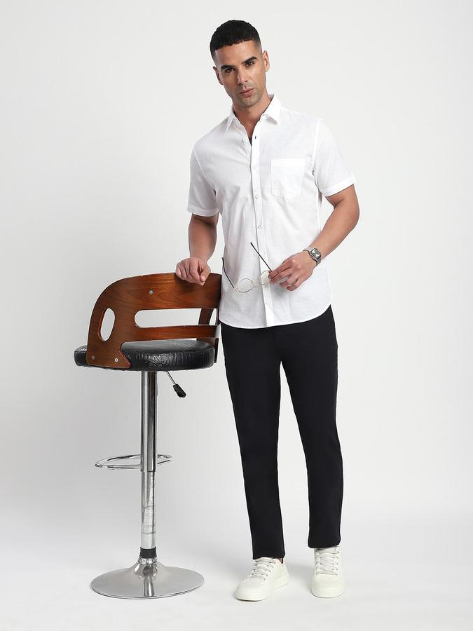R&B Men White Spread Collar Short Sleeves Solid Shirt