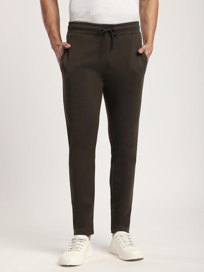 Men Cotton Blend Regular Fit Drawstring Cuffed Solid Trousers