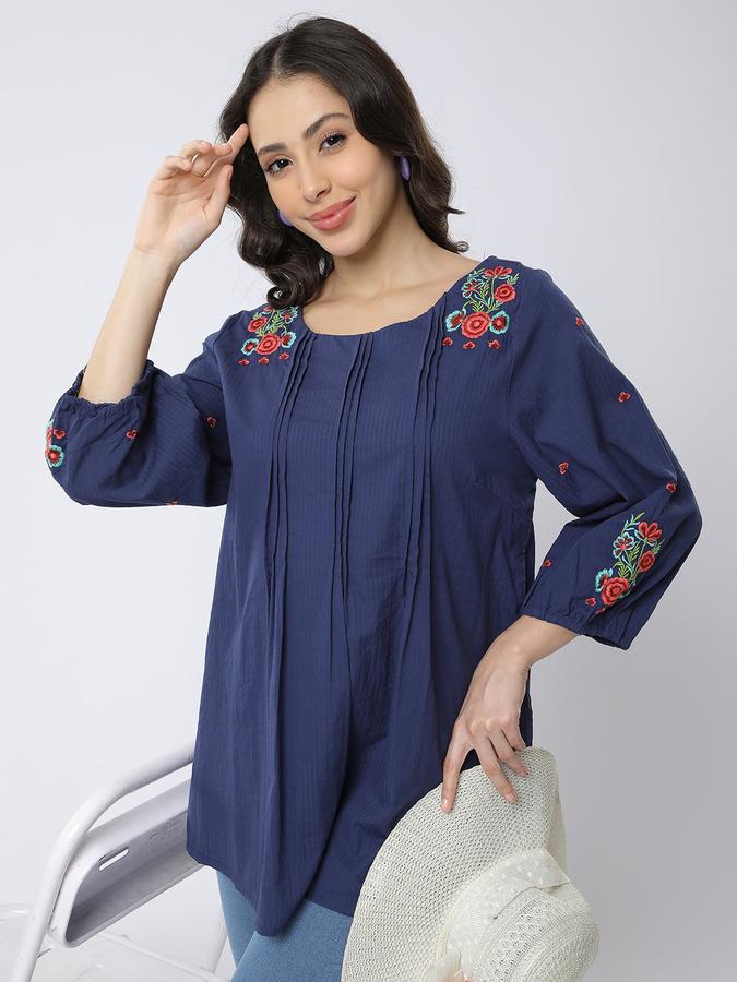 Women Cotton Relaxed Fit Round Neck Embroidered Ethnic Top