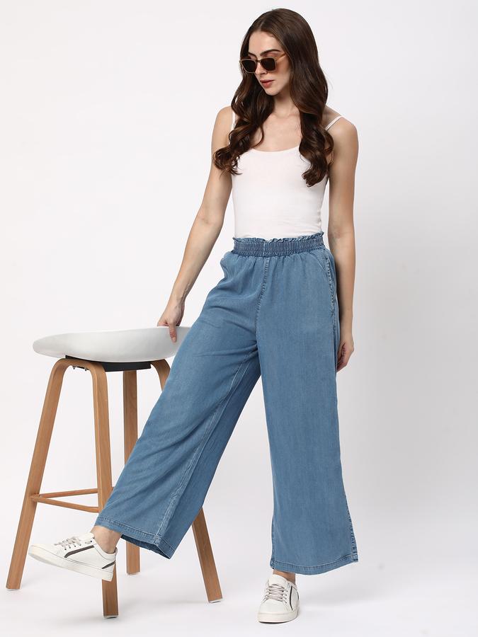 Women Mid-Rise Relaxed Jeans image number 1