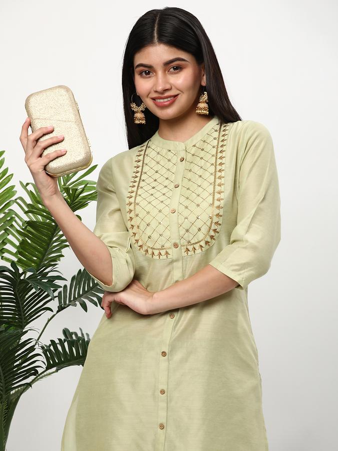Women Embroidered Kurta & Trousers Set image number 0