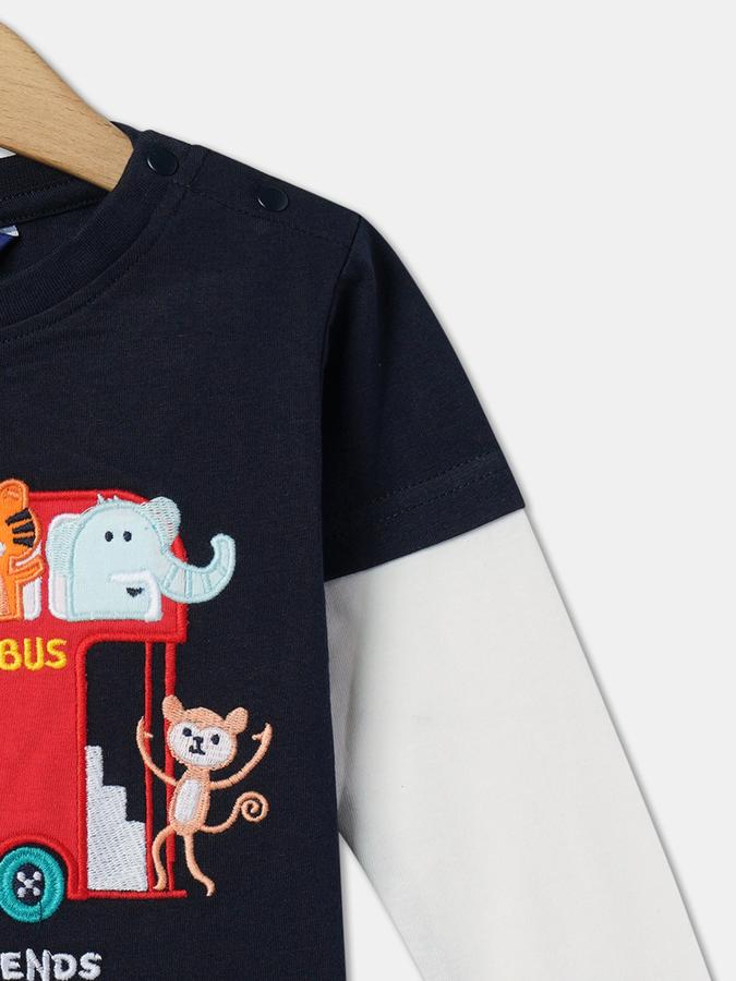 Boys Graphic Embroidered Regular Fit Round-Neck T-Shirt image number 2