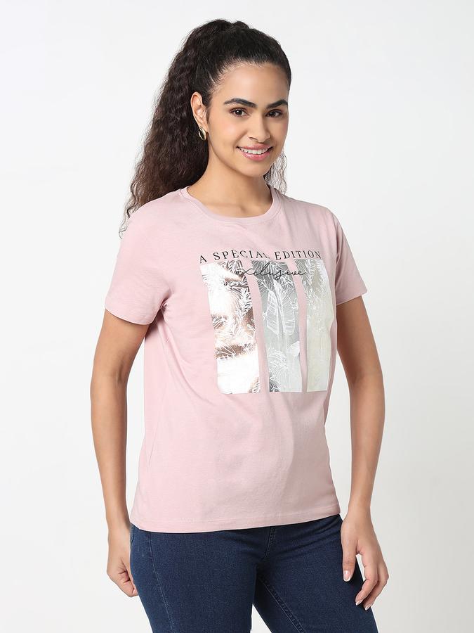 Women Cotton Relaxed Fit Crew Neck Graphic T-shirt
