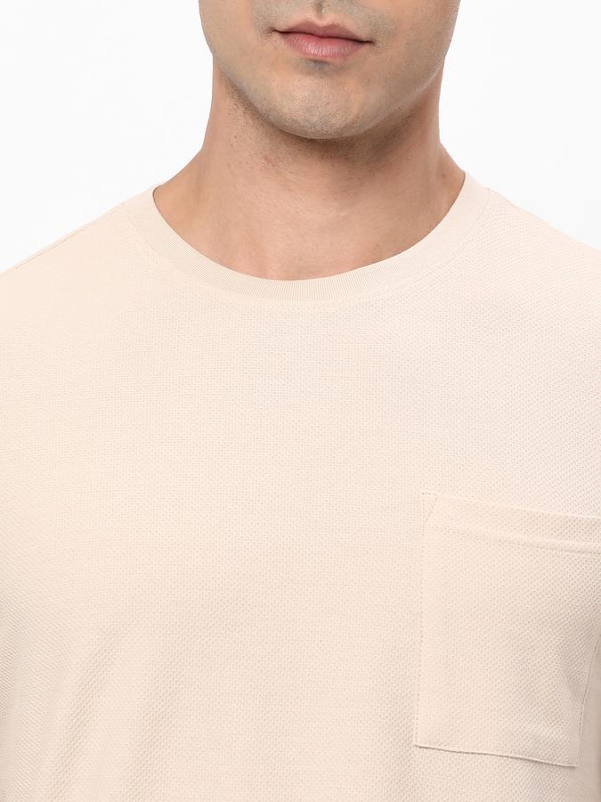 Men Round-Neck T-Shirt image number 3