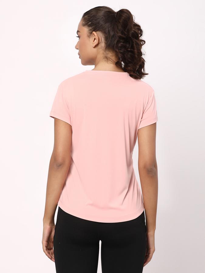 Women Regular Fit Typographic Print Crew-Neck T-Shirt image number 2