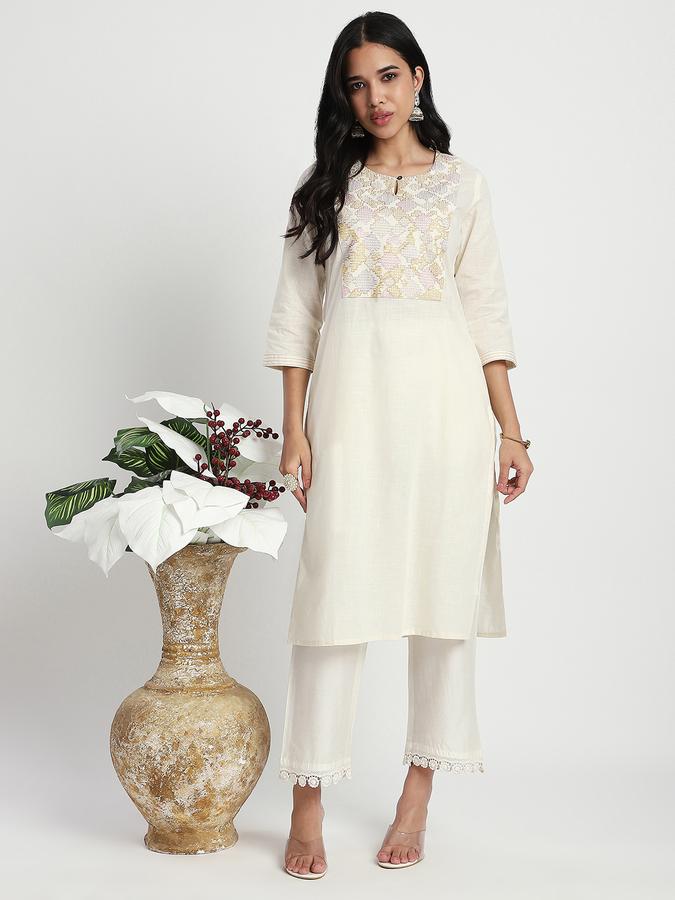 Women Cotton Regular Fit Round Neck Embroidered Kurta