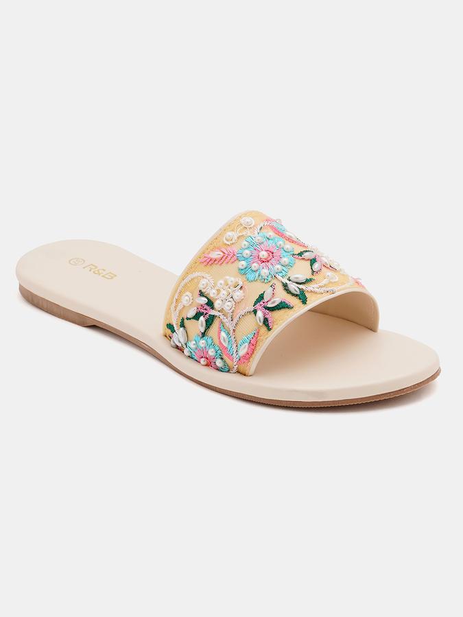Women Embellished Slip-On Sandals image number 2
