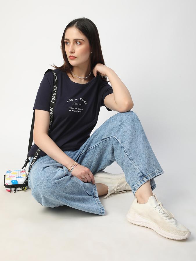 Graphic Print Women Round Neck T-Shirt image number 1