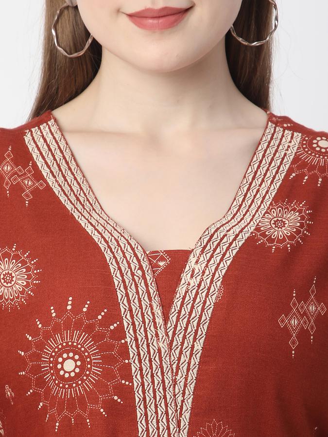 Women Rayon Regular Fit V Neck Printed Kurta