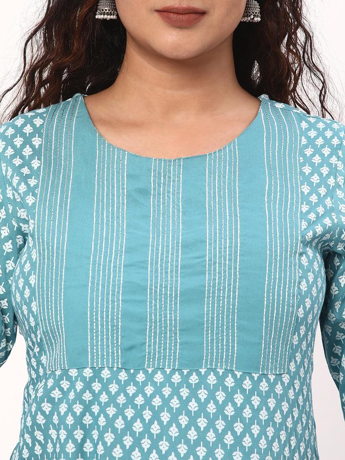 R&B Women's Printed Regular Straight Kurta 3-Q Sleeves image number 3