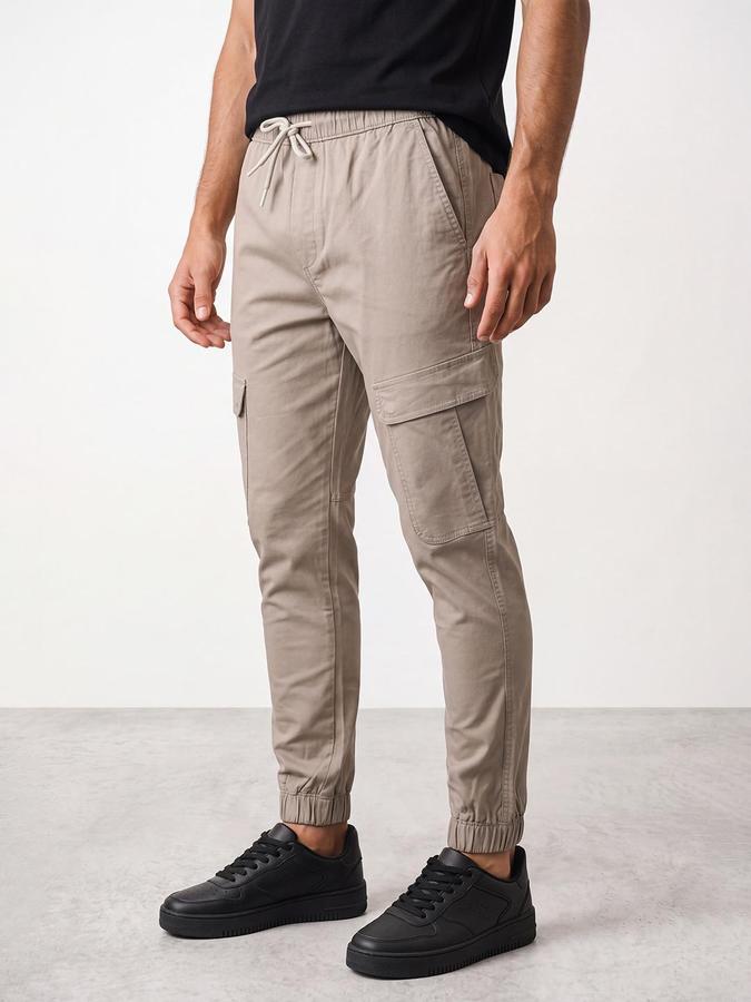 R&B Men Brown Mid Rise Regular Fit Cargos