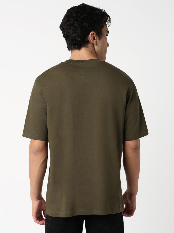 Solid Men Round Neck T-Shirt image number 3