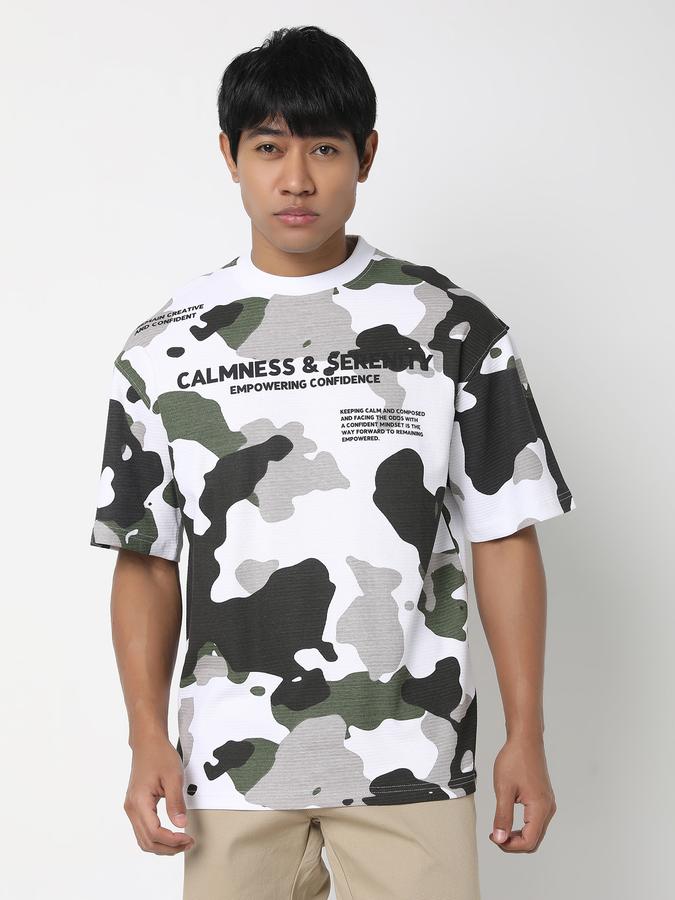 Men Camouflage Print Regular Fit Crew-Neck T-Shirt image number 0
