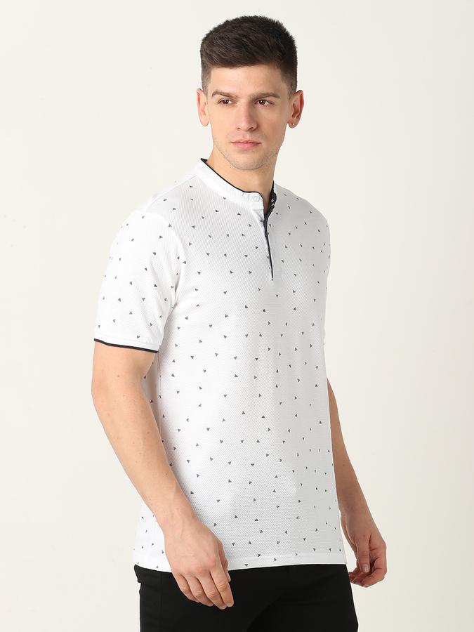 Men Geometric Print Regular Fit Polo T-Shirt image number 2