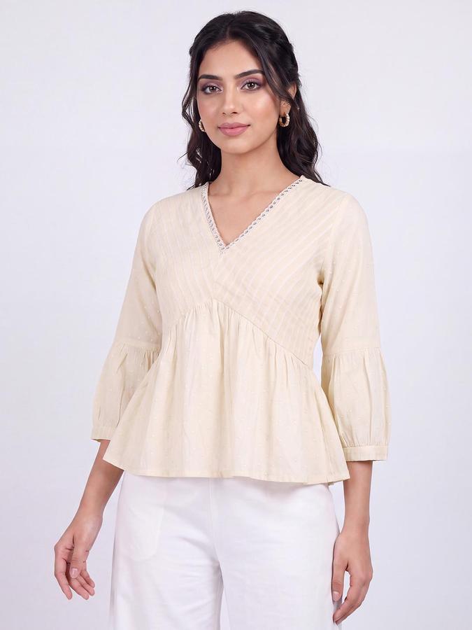 R&B Womens Off White V-Neck Three-Quarter Sleeves Textured Peplum Top