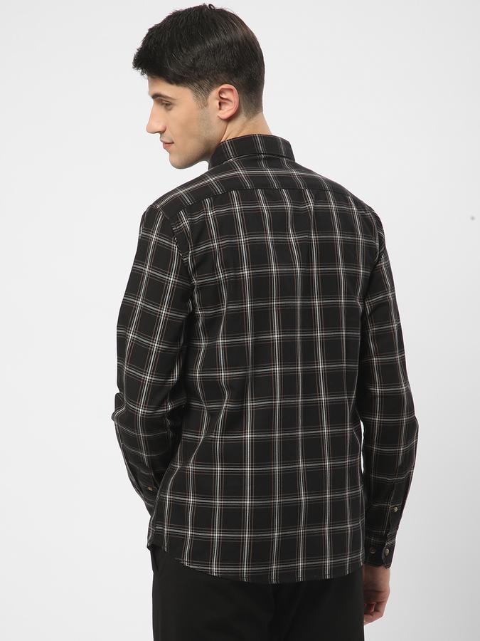 Men Checked Regular Fit Shirt image number 2