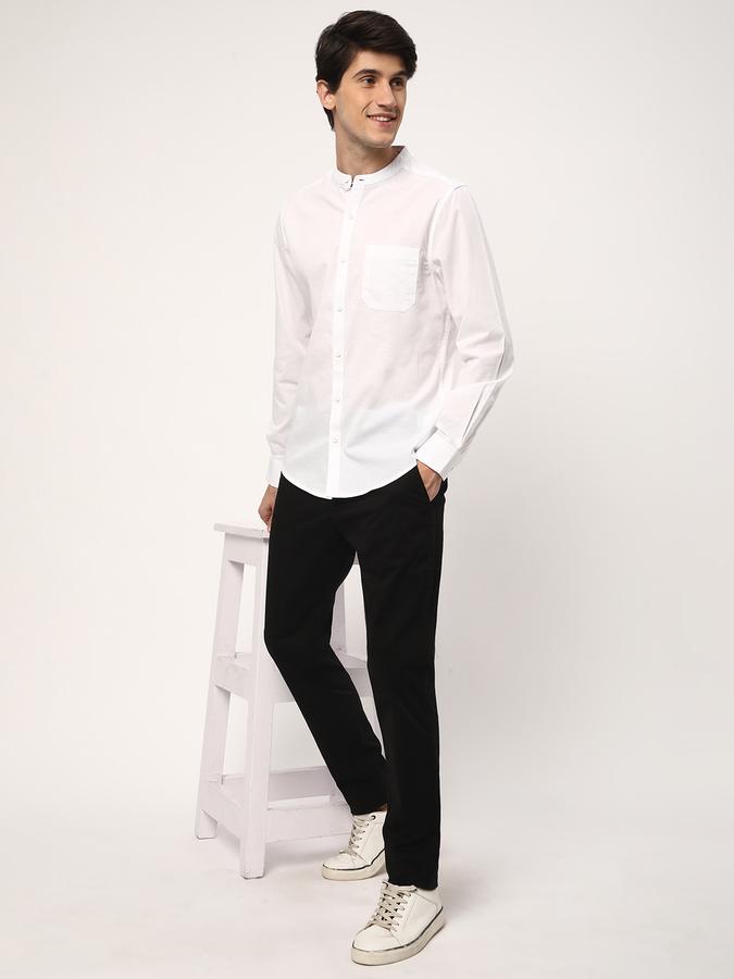 Men Regular Fit Shirt with Band Collar image number 1