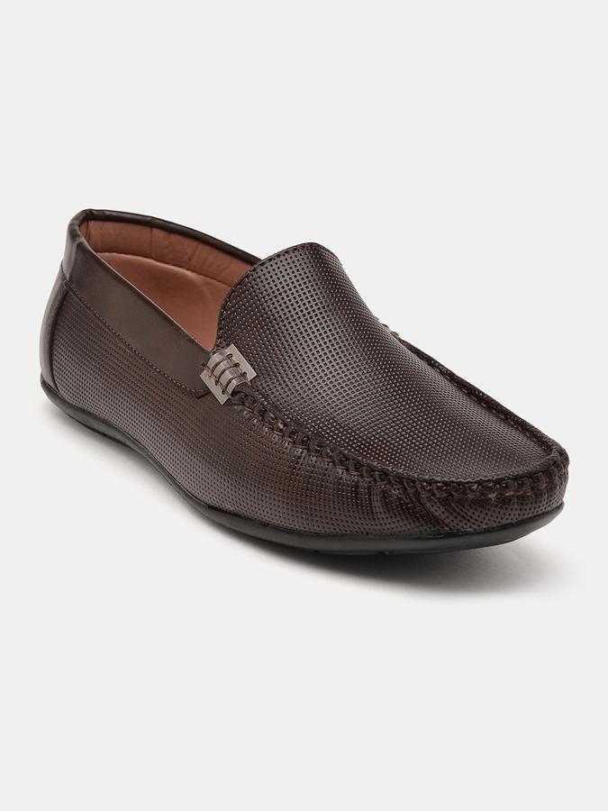 Men Round-Toe Slip-On Loafers image number 2