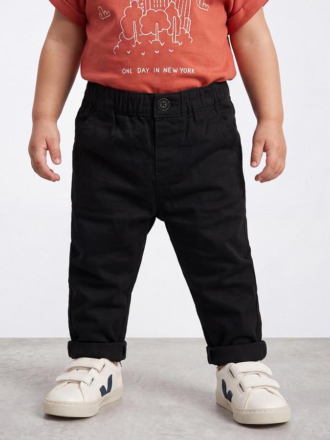 R&B Boys Black Solid Pure Cotton Bottom Roll-up Pant with Elasticated Waist