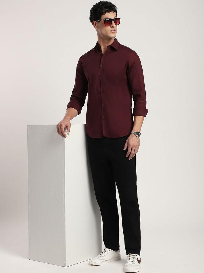 R&B Men Maroon Solid Long Sleeves Shirt 