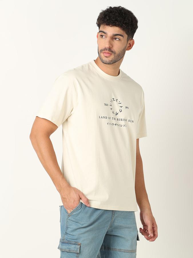 Men Typographic Print Crew-Neck T-Shirt image number 2